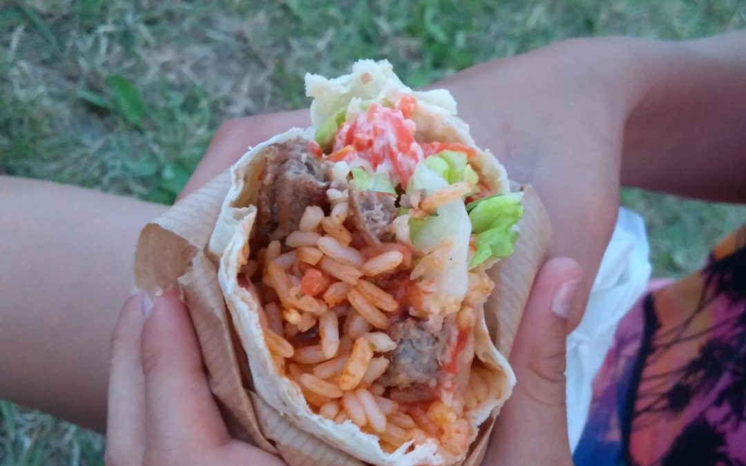 Indiase Nudelpfanne, beef burrito en pizza Margarita