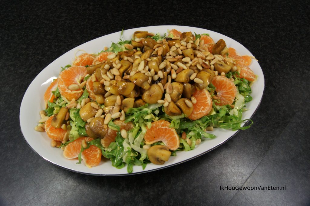 Andijviesalade Met Champignons, Mandarijn En Pijnboompitten - Ik Hou ...