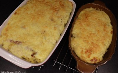Witlof en macaroni ovenschotel met ham, kaas en ei