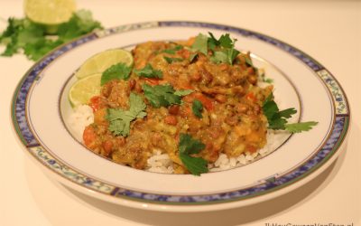 Curry met linzen en ovengroenten