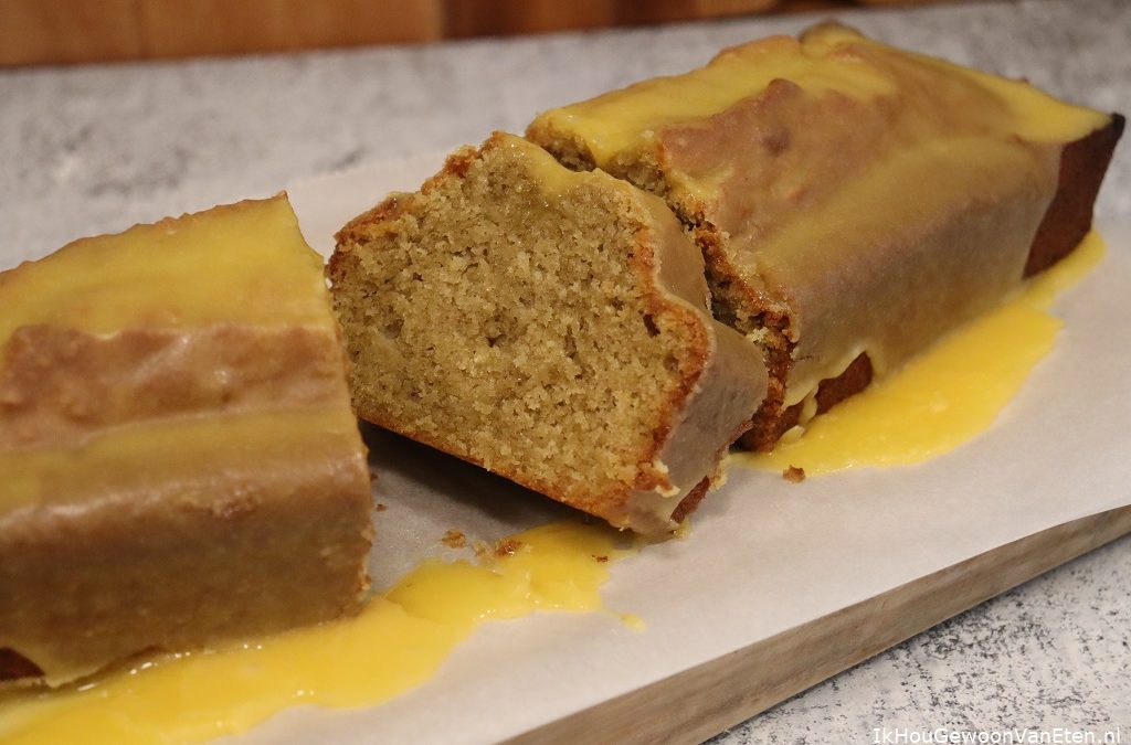 Cappuccinocake met advocaatglazuur