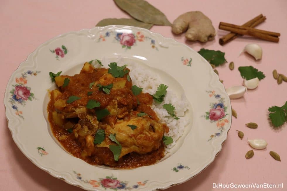 Kipcurry met kurkuma, komijn, koriander, kaneel en kardemom - Ik hou ...